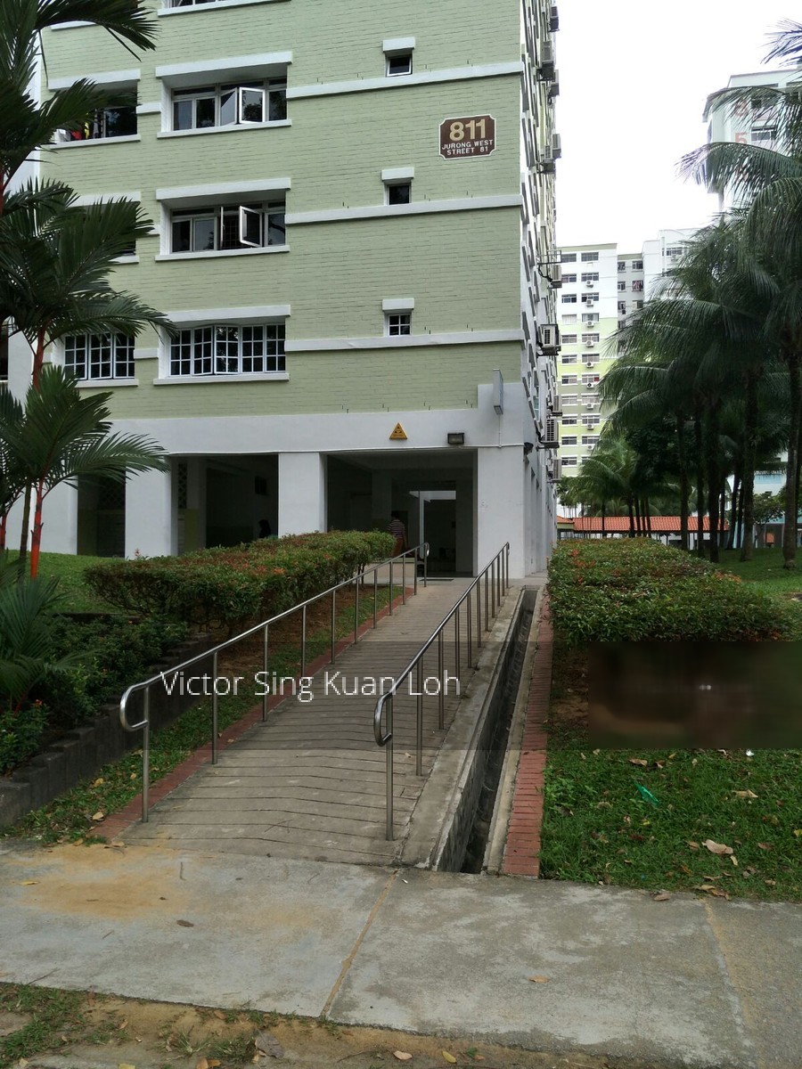 Jurong West Street 81 thumbnail photo